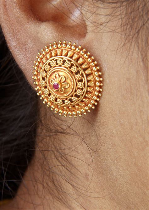 Women's Gold Earrings 